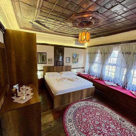 Restaurant & Guest House Semani Берат Экстерьер фото